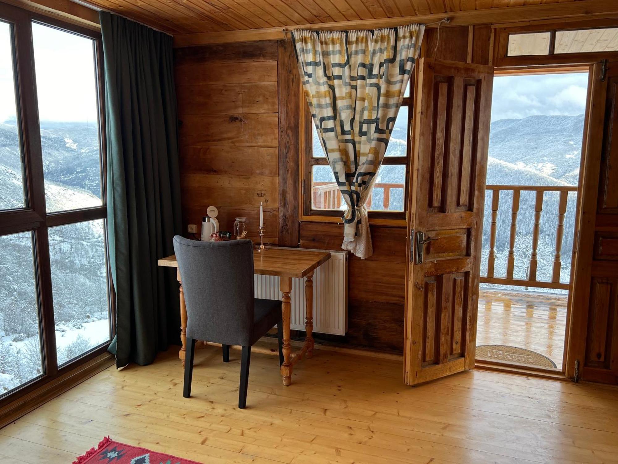 Hotel Gentry House à Ambrolaouri Extérieur photo